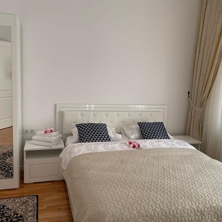 Orhideea Apartment Oradea Dış mekan fotoğraf